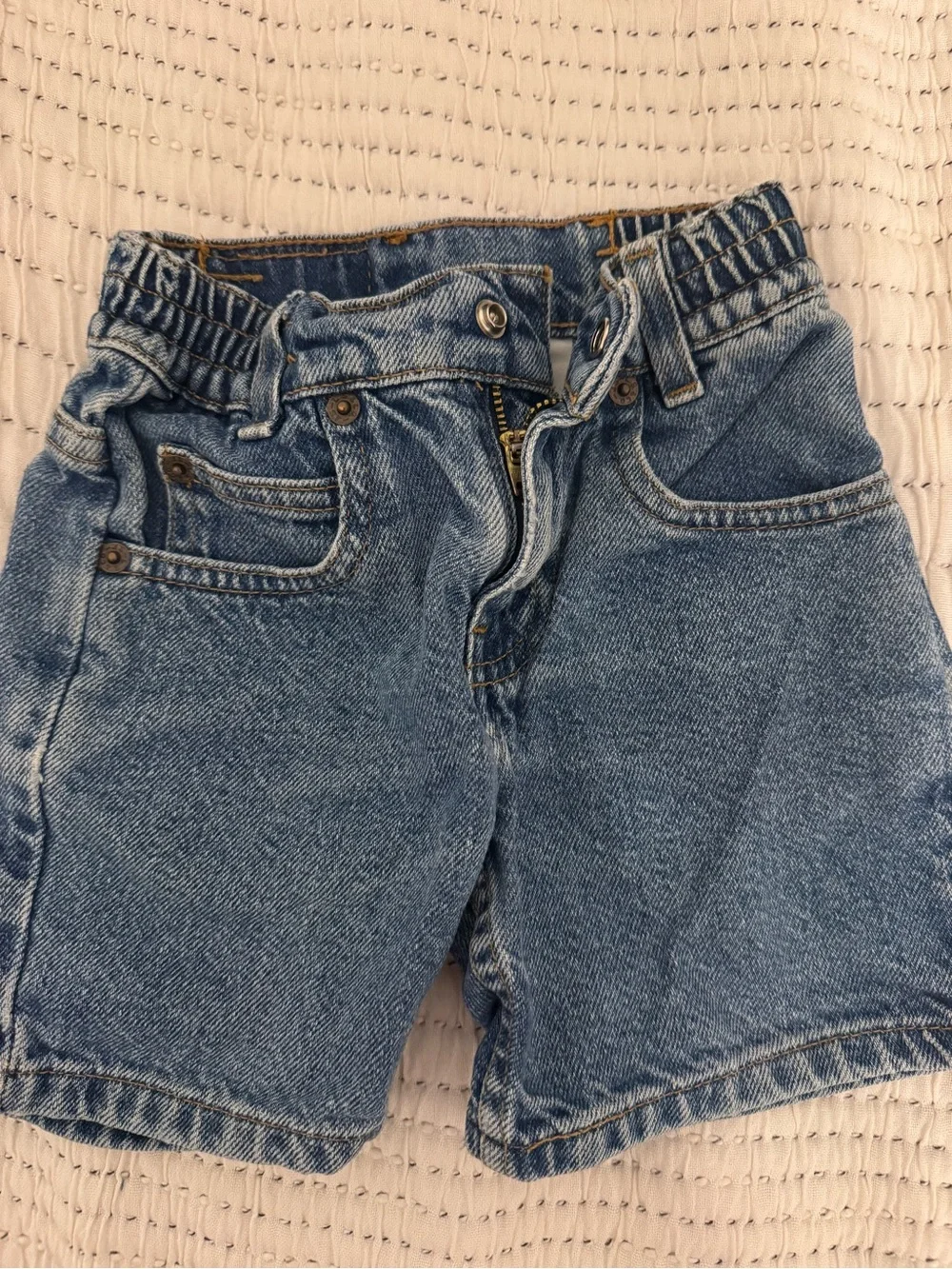 Vintage Levi's Toddler Elastic-Waist Denim Blue Jean Shorts — 2T